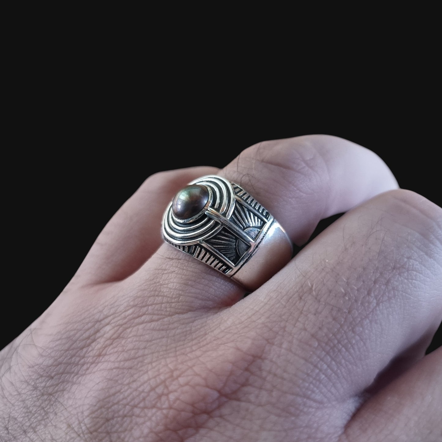 Dark Pearl Silver Ring