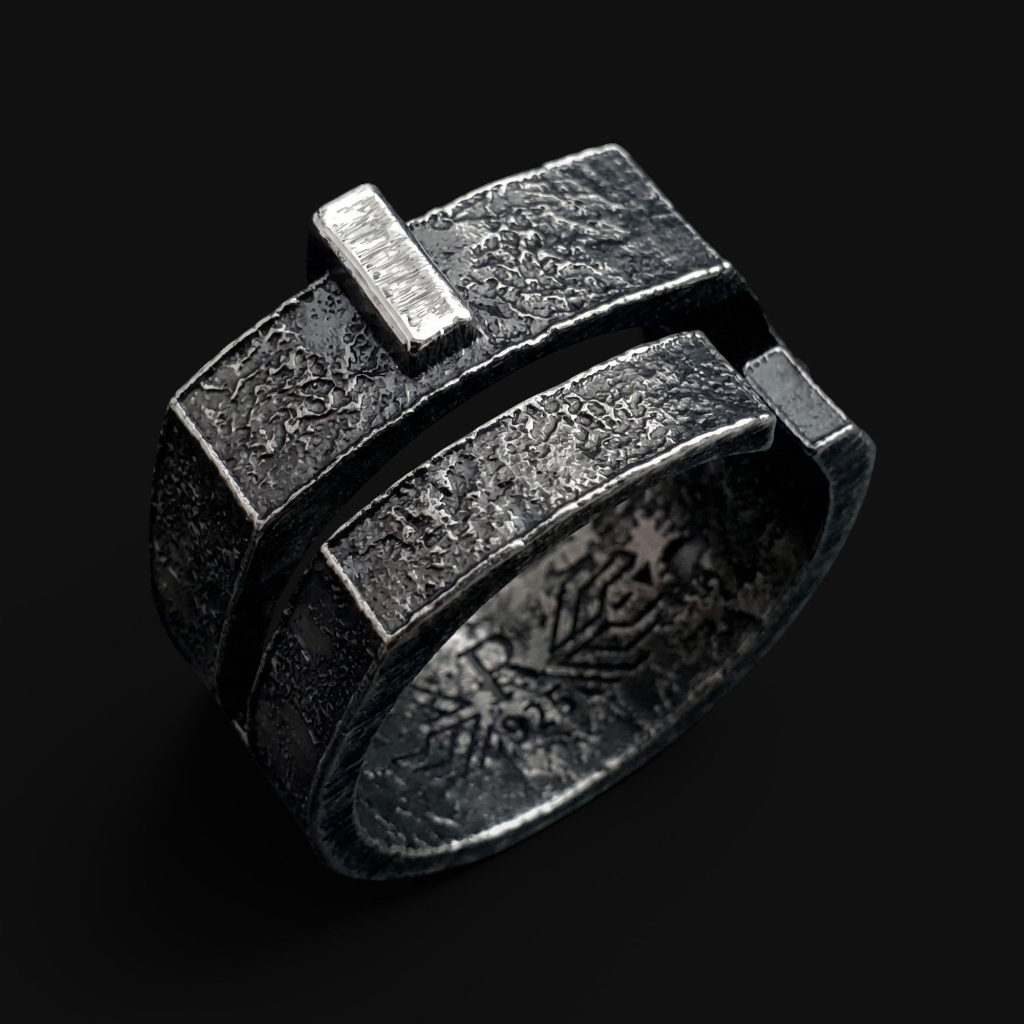 Riven Iron Oath Ring