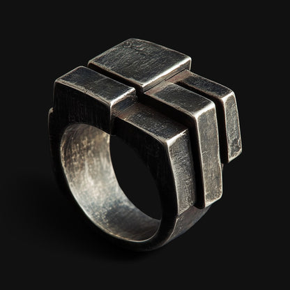Brutalist Cubic Ring