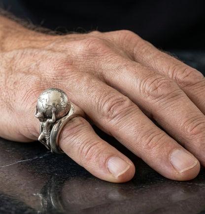 Atlas Ring