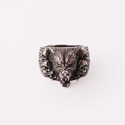 wolf trophy ring for tattoo skin